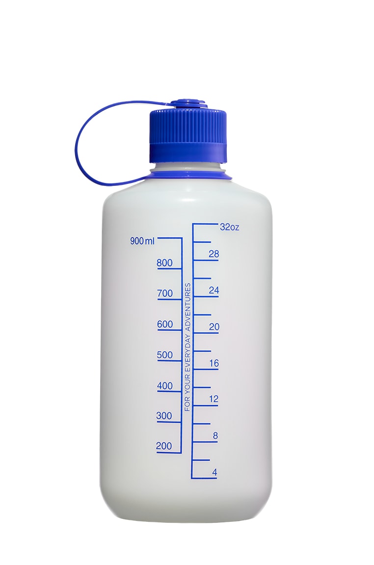 Nalgene product detail: 32oz Narrow Mouth Ultralite Bottle C9 — 32oz Narrow Mouth Ultralite Bottle