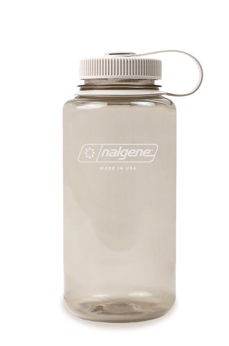 Nalgene product detail: 32oz Wide Mouth Bottle A1 — 32oz Wide Mouth Bottle