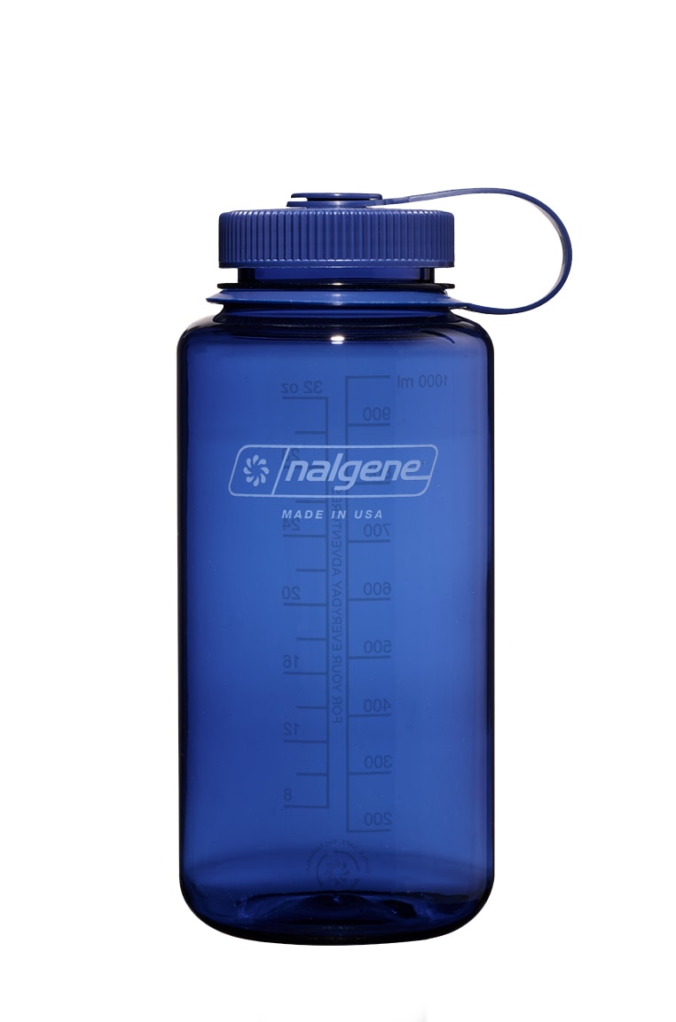Nalgene product detail: 32oz Wide Mouth Bottle A1 — 32oz Wide Mouth Bottle