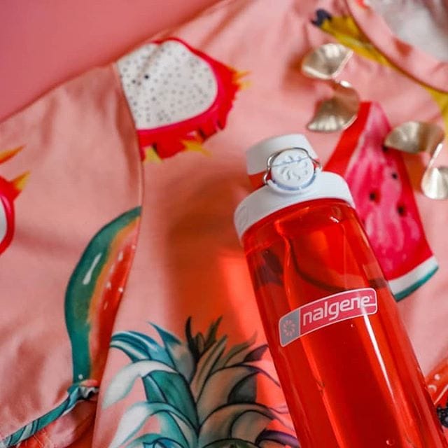 Nalgene product view: 24oz On-The-Fly Lock-Top Bottle F2 — 24oz On-The-Fly Lock-Top Bottle