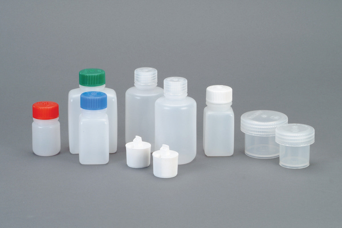 Nalgene product view: Medium Travel Kit P8 — Medium Travel Kit
