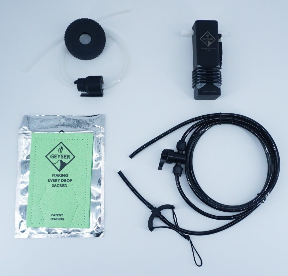 Nalgene product detail: Geyser Outdoor Clean Kit I5 — Geyser Outdoor Clean Kit